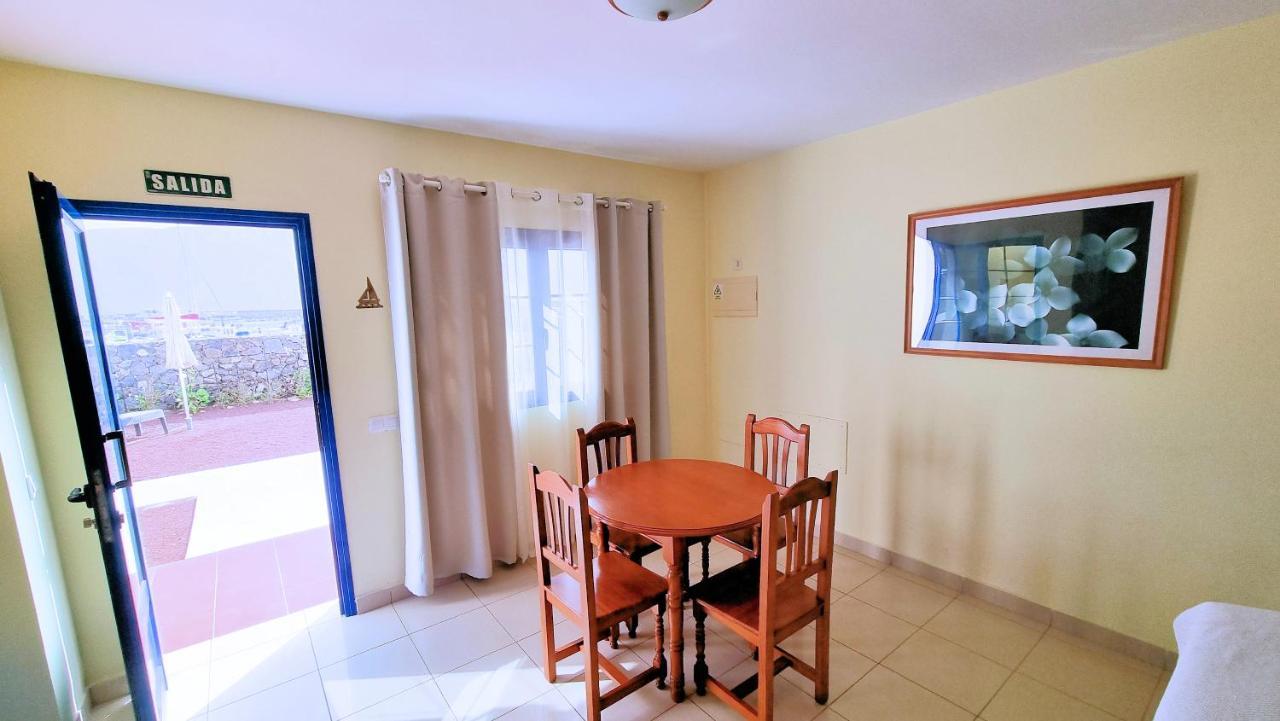 La Graciosa Camelia Beach Vistas Mar 塞博河畔卡莱塔 外观 照片