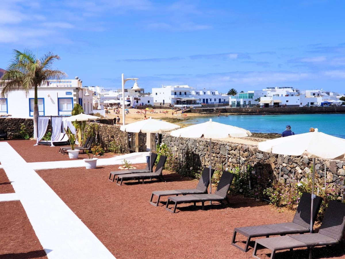 La Graciosa Camelia Beach Vistas Mar 塞博河畔卡莱塔 外观 照片